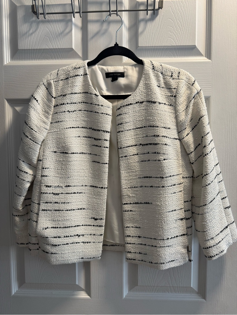 Ann Taylor Cream Open-Front Textured Blazer with Black Stripe Detail